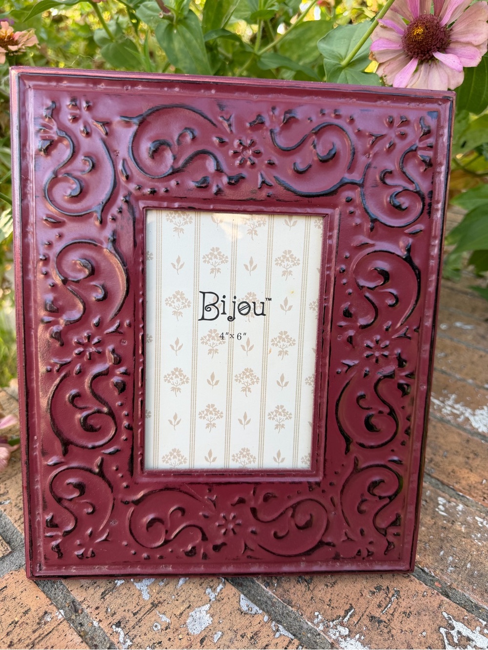 Burgundy Bijou 4x6 Decorative Embossed Picture Frame Metal Scrollwork Border